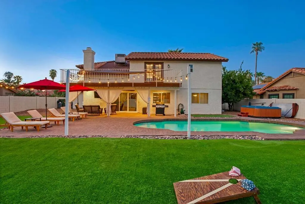 The Retreat - 4Br Home Near Kierland 피닉스